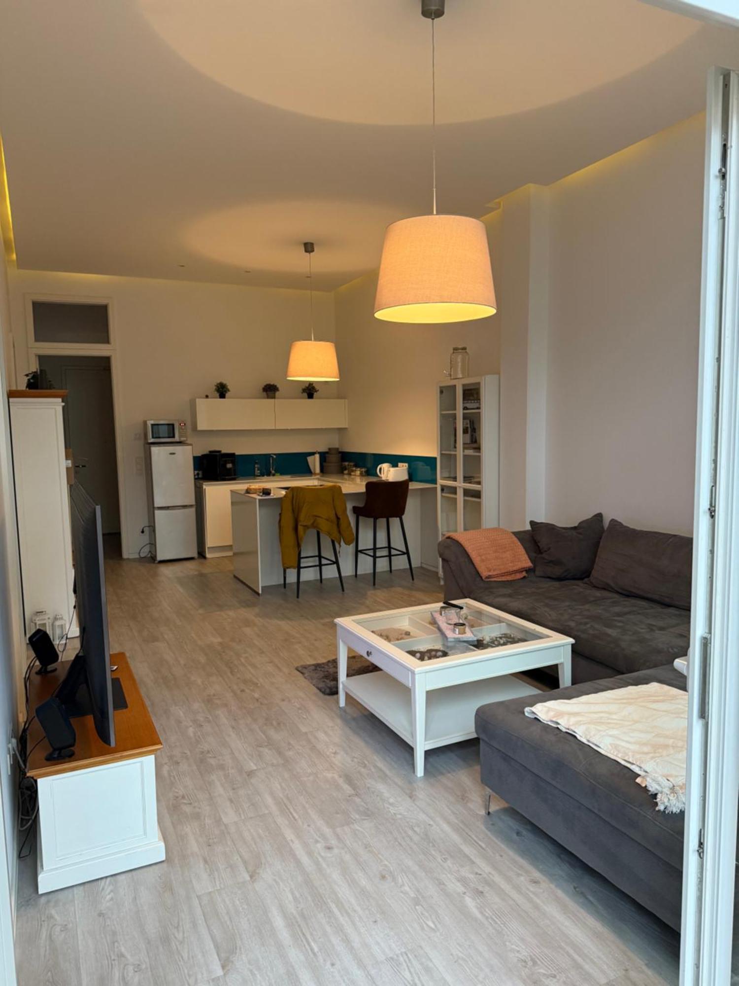 Relax-Wohnung Mit Balkon Ueber Die Weisse Elster Leipzig Exterior foto
